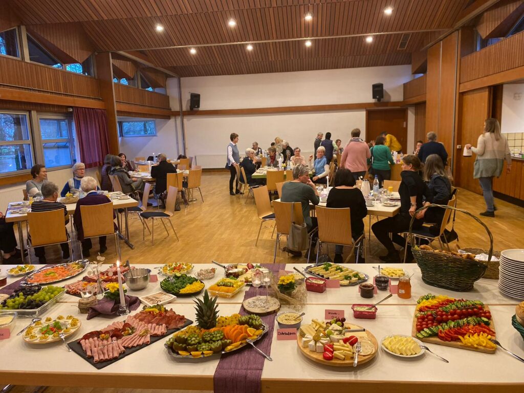 2023-15-01 - Neujahrsfrühstück des Landfrauenvereins Zell - 01