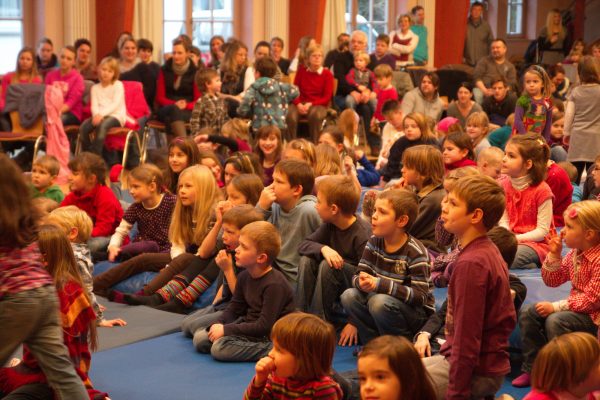 Kinderkonzert mit dem Liedermacher Fredrik Vahlein Romrod im Januar 2012