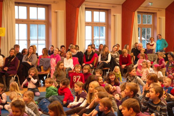 Kinderkonzert mit dem Liedermacher Fredrik Vahlein Romrod im Januar 2012