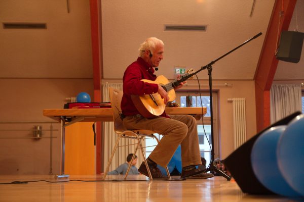 Kinderkonzert mit dem Liedermacher Fredrik Vahlein Romrod im Januar 2012