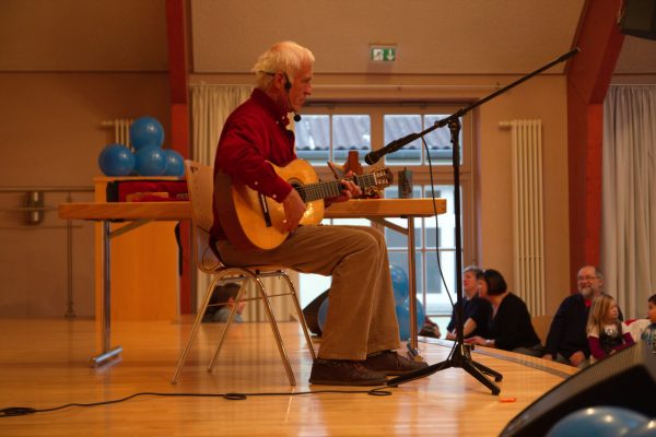 Kinderkonzert mit dem Liedermacher Fredrik Vahlein Romrod im Januar 2012