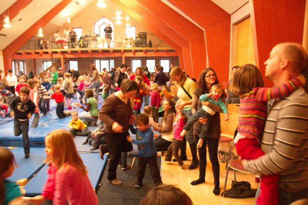 Kinderkonzert mit dem Liedermacher Fredrik Vahlein Romrod im Januar 2012