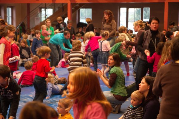 Kinderkonzert mit dem Liedermacher Fredrik Vahlein Romrod im Januar 2012