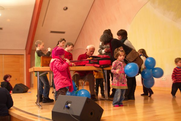 Kinderkonzert mit dem Liedermacher Fredrik Vahlein Romrod im Januar 2012