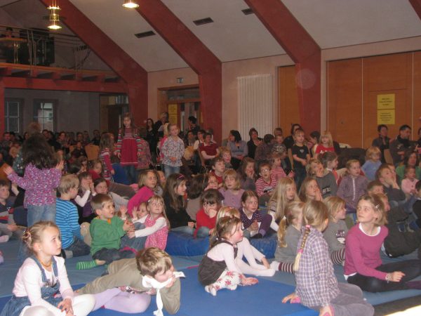 Kinderkonzert mit dem Liedermacher Fredrik Vahlein Romrod im Januar 2012