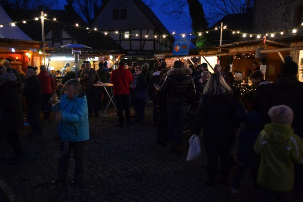 Weihnachtsmarkt Romrod 2015 (Fotos: Thomas Liebau)