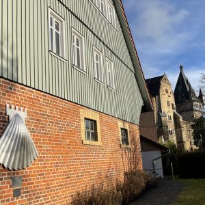 Städtepartnerschaft-Skulptur am Schlossmuseum Romrod (Foto: Thomas Liebau)