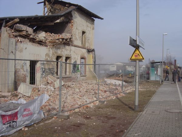 2009-02 - Abriss Bahnhof Romrod-Zell - 16