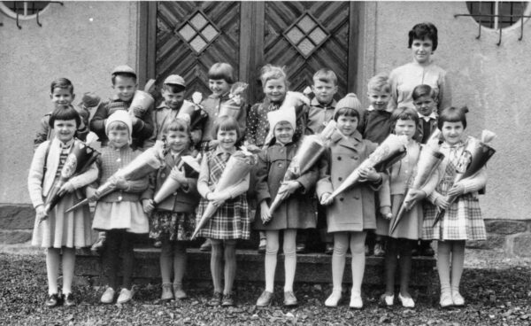 1960 - Schule Romrod - Einschulung