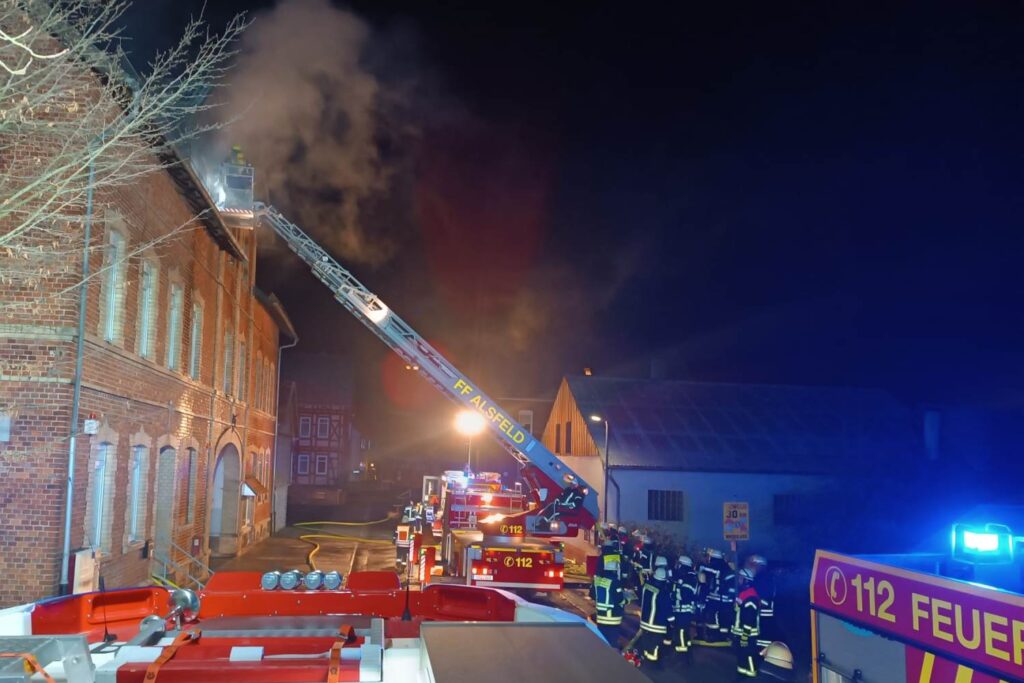 Romrod Zell - 14 Hausbewohner bei Brand in Sicherheit gebracht - Dezember 2022