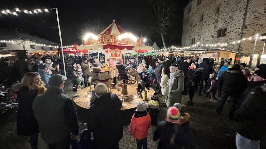 Weihnachtsmarkt Romrod 2022 - 036