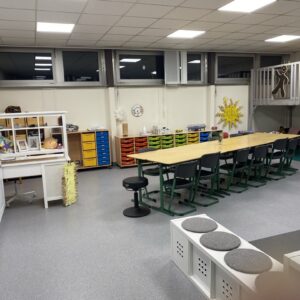 Elternvereins Betreuende Grundschule Romrod weiht neuen Betreuungsraum ein (Februar 2023) - 04.JPG