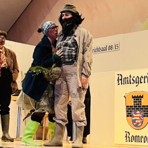 April 2023 - Theatergruppe von der Rolle Romrod - Aufführung Saustall im Amtsgericht - 04