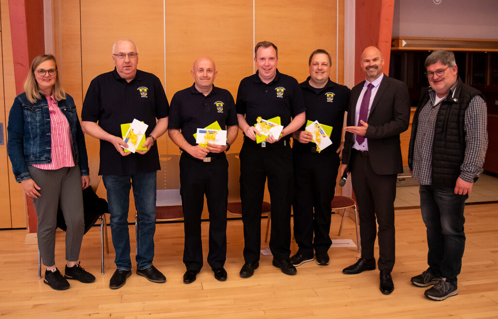 Ehrenamts-Cards für Mitglieder der Freiwilligen Feuerwehr Romrod (Mai 2023)
