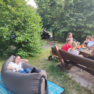 Ein Sommerabend am Museumsufer - Jugendliche organisierten Picknick-Treff (Romrod Juni 2023) - 3