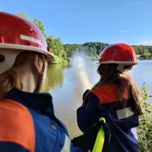 Feuerwehr Romrod trainierte Ablöschen eines Wald- und Wiesenbrandes (Juli 2023)