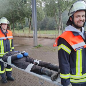 2023-08 - Feuerwehr Romrod - Brennende Photovoltaikanlage als Übungsszenario - 4