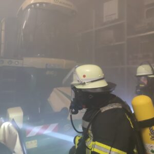 2023-08 - Feuerwehr Romrod - Brennende Photovoltaikanlage als Übungsszenario - 6