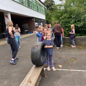 Ferienspiele Elternverein Betreuende Grundschule (August 2023) - Einmal rund um die Welt - 07