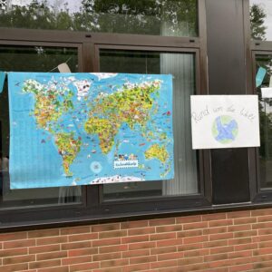 Ferienspiele Elternverein Betreuende Grundschule (August 2023) - Einmal rund um die Welt - 09