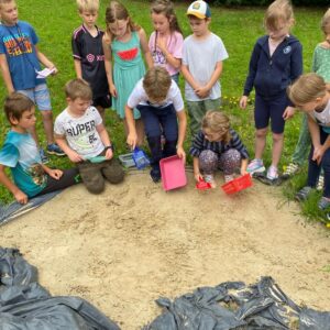 Ferienspiele Elternverein Betreuende Grundschule (August 2023) - Einmal rund um die Welt - 10