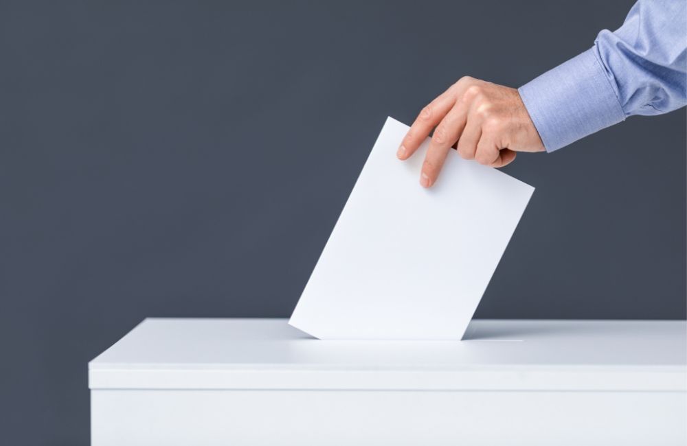 Wahlen Stimmabgabe (1200x650)