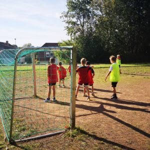 Neue Tornetze für die Fußball-AG an der MPS (Oktober 2023) - 3