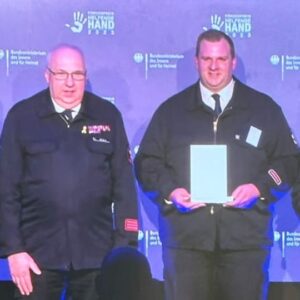 2023-11 - Förderverein der Freiwilligen Feuerwehr Romrod erhält Ehrenpreis Helfende Hand - 6