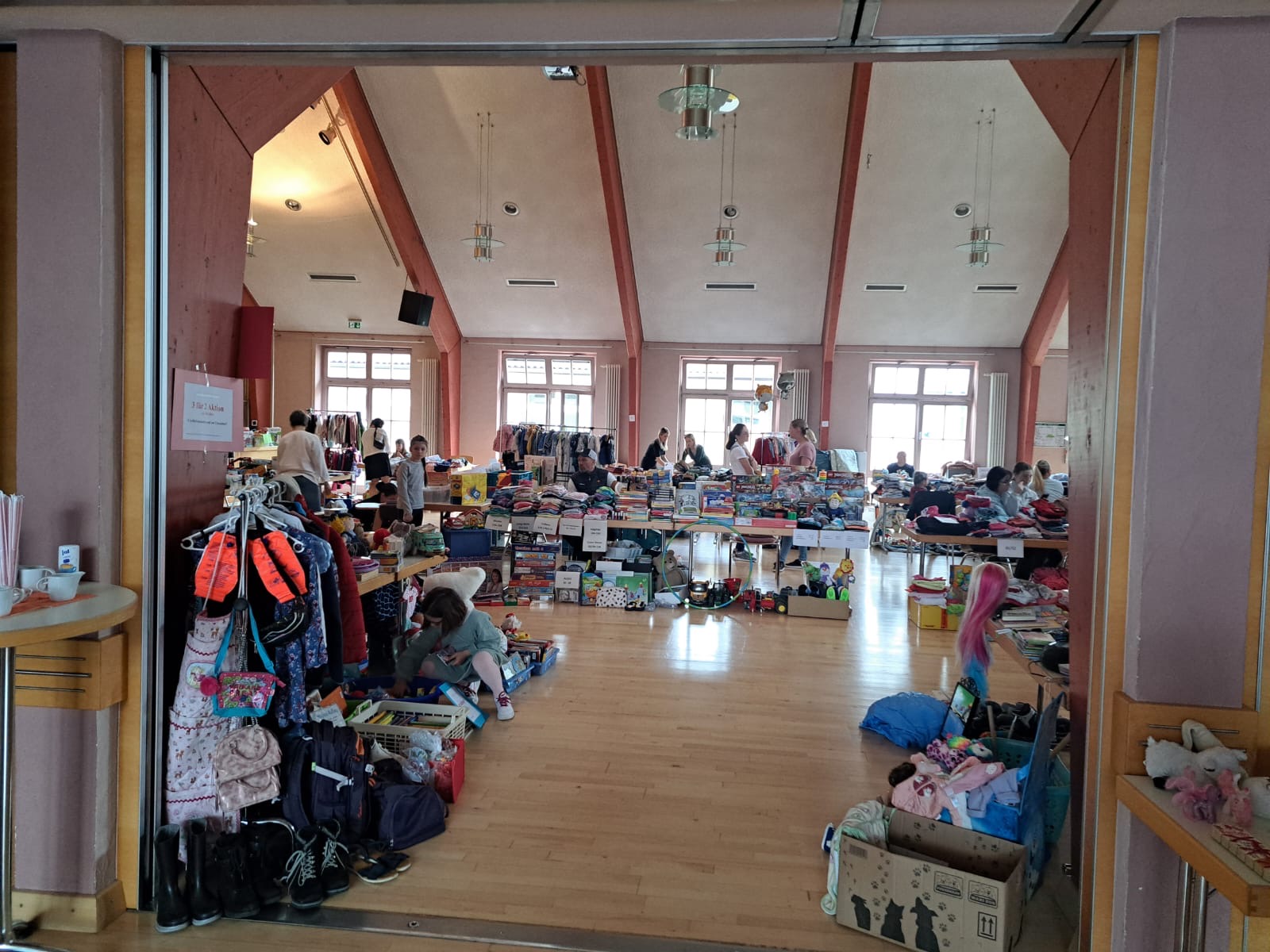 2024-05 - Kinderflohmarkt in Romrod 1