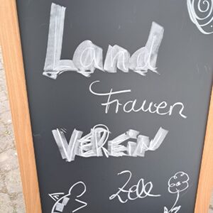 2024-06 - Landfrauen Zell weihen Vereinsheim ein 02