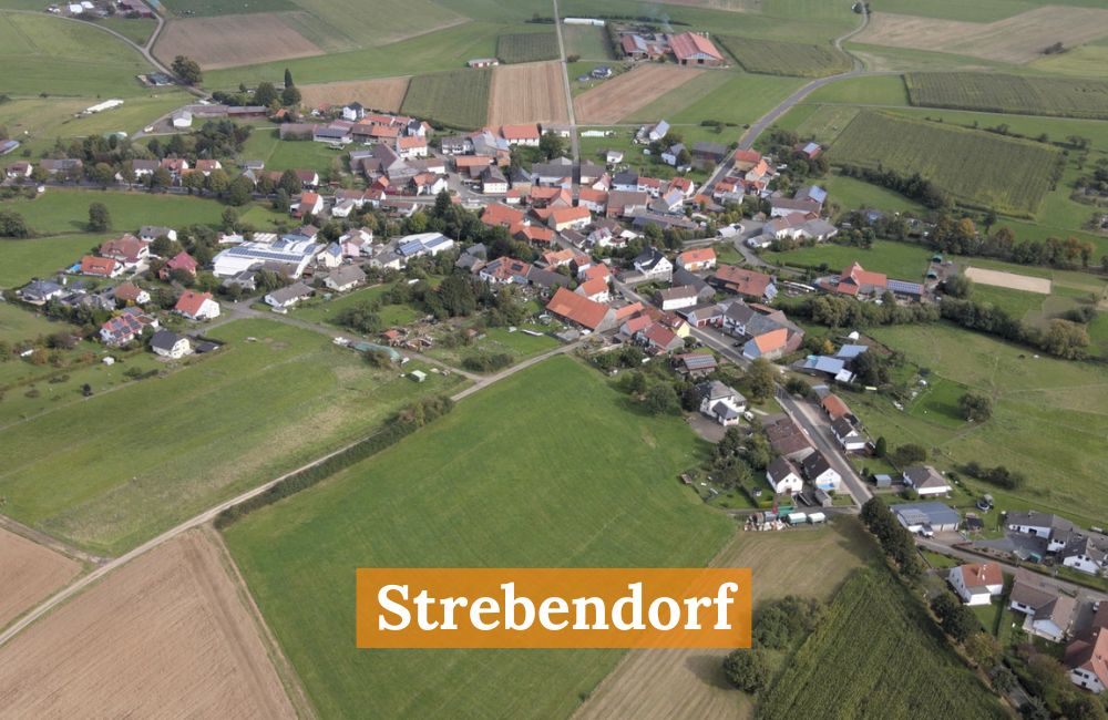 Luftaufnahme Strebendorf (Foto Daniel Schäfer, 2021)